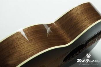 J-200 Studio Walnut - Walnut Burst